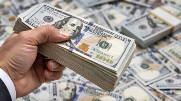 سعر الدولار يلامس 53 جنيهاً عقب صعوده في 4 بنوك محلية اليوم الثلاثاء